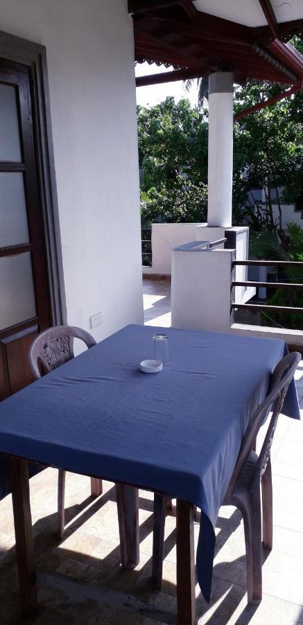 Royal Beach Villa Unawatuna Esterno foto
